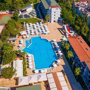 Armas Garden Hotel